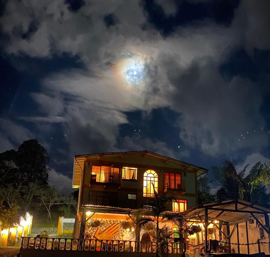 Alegria Hostel Boutique Guatapé Buitenkant foto