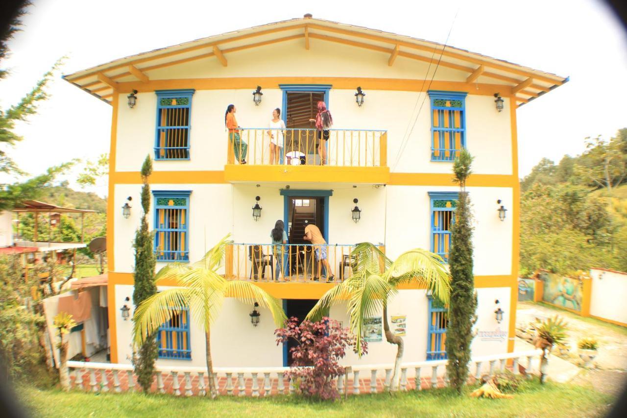 Alegria Hostel Boutique Guatapé Buitenkant foto